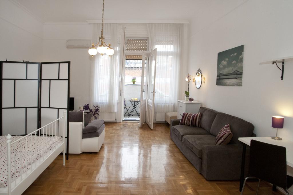 Alice Apartment Budapest Ruang foto